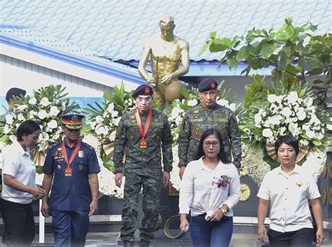 Justice Eludes Saf 44 Kin In Mamasapano Encounter The Manila Times