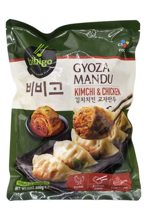 Pachetele De Primavara Si Gyoza Gyoza Mandu Cu Kimchi Si Pui