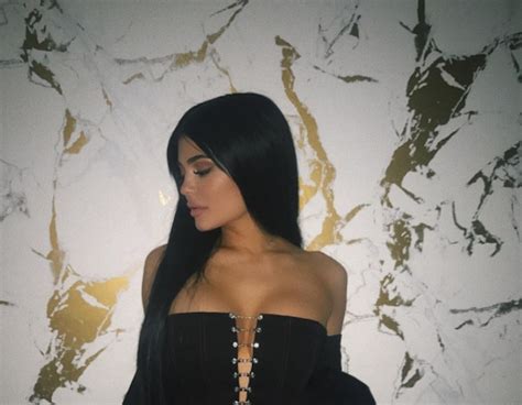 Busty Babe From Kylie Jenners Sexiest Instagrams E News