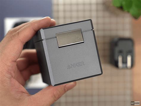 Anker 3-in-1 Cube with MagSafe now in PH: Compact design, fast charging ...