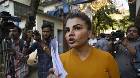 No Relief To Rakhi Sawant In Estranged Husbands Case For Leaking