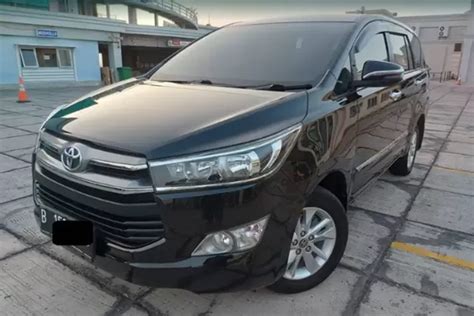 Mobil Toyota Kijang Innova Bekas Vs Toyota Avanza Mana Yang Lebih Irit