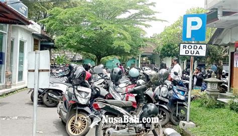 Nusabali Parkir Rsud Tabanan Kurang Memadai