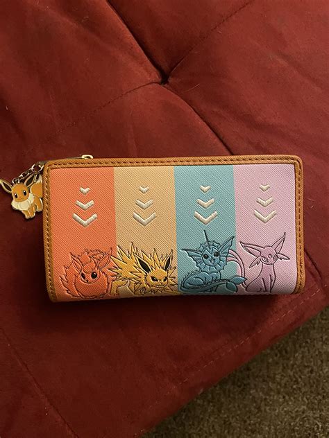 Mo Finance Loungefly Pokemon Eevee Evolutions Flap Wallet With