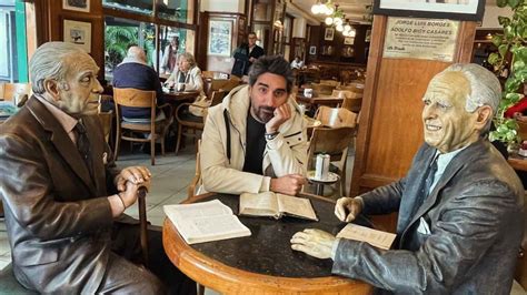 El Escritor Gallego Manel Loureiro Ganador Del Premio Fernando Lara