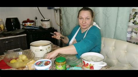 ГОТОВЛЮ ОЛИВЬЕ /СУП 🍲ОТБИВНЫЕ /БЛИНЧИКИ С МЯСОМ - YouTube