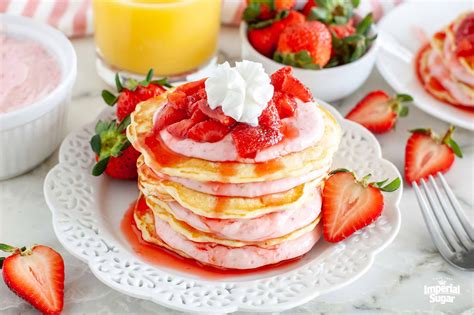 Strawberry Cheesecake Pancakes Dixie Crystals