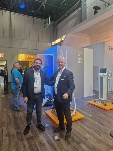 „მედიქალ ვორლდის“ გუნდი სამედიცინო გამოფენაზე გერმანიაში - Mlab