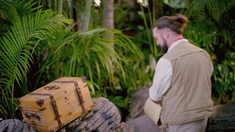 Disney Treasure A Sneak Peek At Inaugural Season Castaway Club Gifts