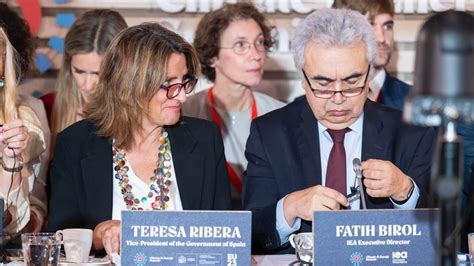 Teresa Ribera amplía su influencia al presidir la nueva comisión de la