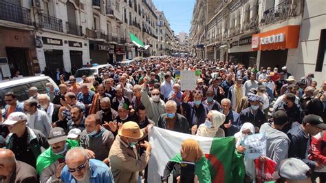 Vendredi Du Hirak Nouvelle Journ E De Mobilisation Alger