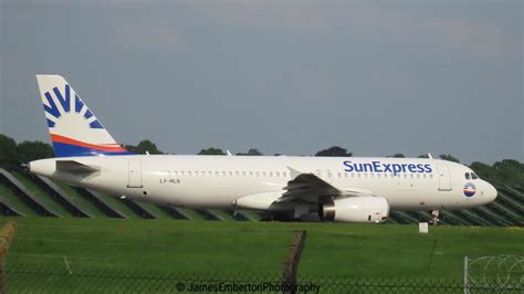 Avion Express Ly Mln Lease To Sunexpress Airbus A Flickr