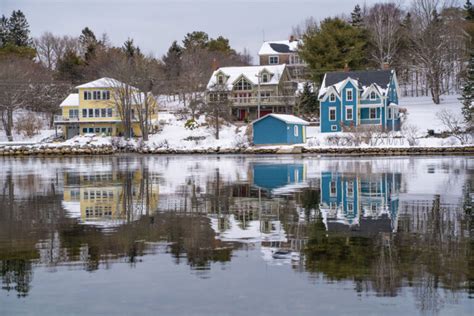 Your Guide To The Nova Scotia Lobster Crawl