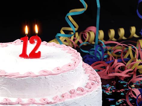 110+ Number 12 Birthday Cake Stock Photos, Pictures & Royalty-Free ...