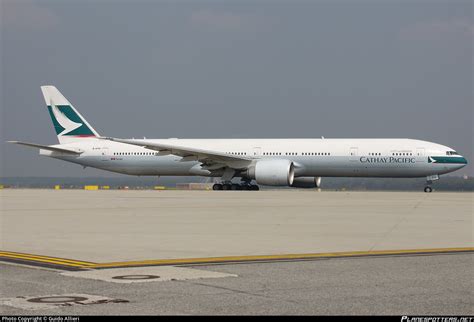 B KPQ Cathay Pacific Boeing 777 367ER Photo By Guido Allieri ID