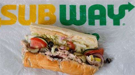 Subway Defends Its Tuna Footlong Sandwich Claims Dna Test Is Not