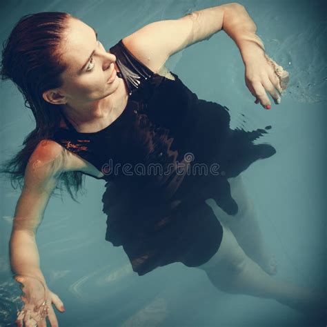 178 Woman Floating Underwater Long Dress Stock Photos Free And Royalty