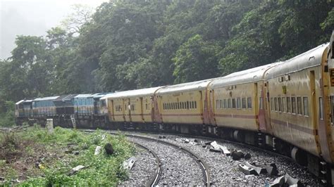 Vasco To Delhi Via Dudhsagar Waterfalls Full Journey 12779 Vsg