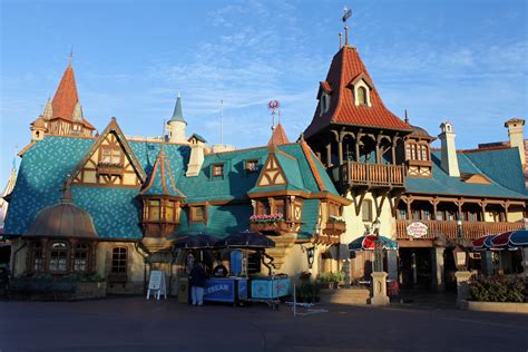 Pinocchio Village Haus Magic Kingdom Walt Disney World C Flickr