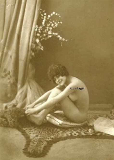 Vintage Nude Dark Haired Woman Sitting On Floor Art Photo 4 By 6 Etsy