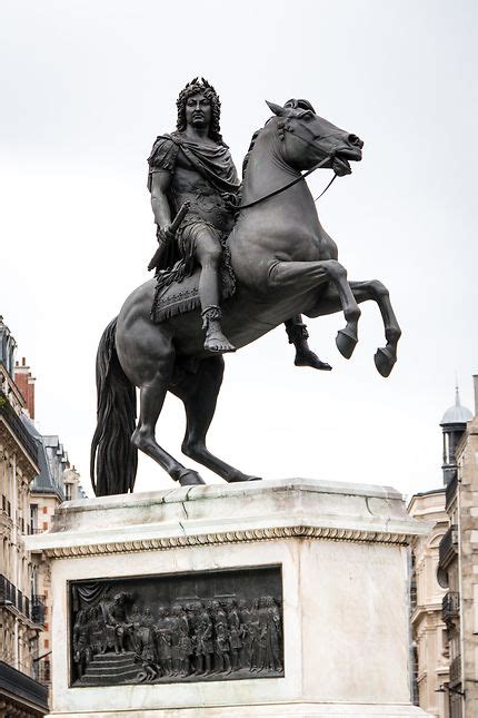 Louis Xiv Statue Questre Paris Statues Place Des