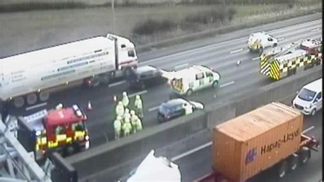 M25 Reopened After Rush Hour Crash Near M11 Leaves Five Mile Queues