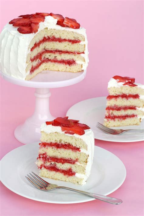 Glorious Treats: Strawberry Shortcake... Cake