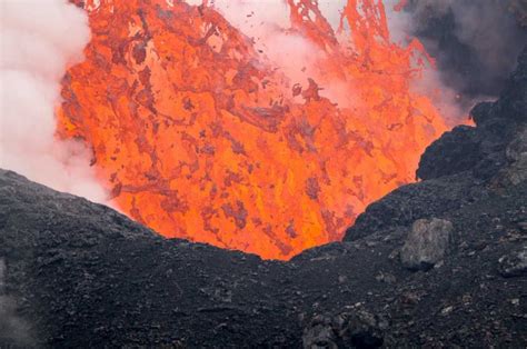 Nyiragongo el volcán que nunca duerme fotos Escambray