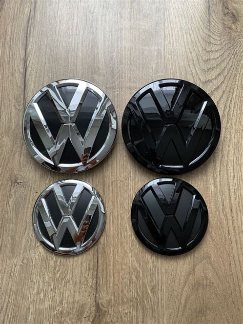 Emblema Semn Negru Grila Bara Fata Haion Spate Vw Tiguan Polo C R