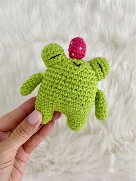 Crochet Froggy Hobbies Toys Stationery Craft Handmade Craft On