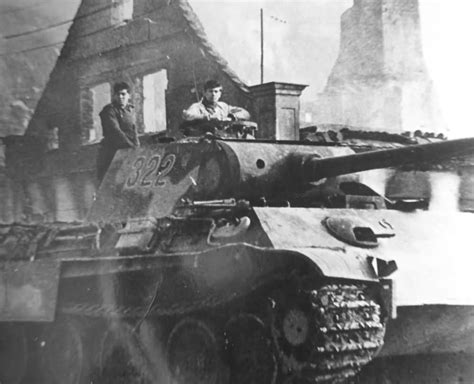 Panther Ausf G Number 332 Eastern Front September 1944 World War Photos