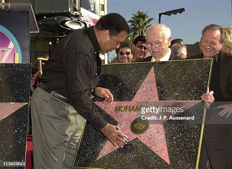 Muhammad Ali Hollywood Star Photos And Premium High Res Pictures