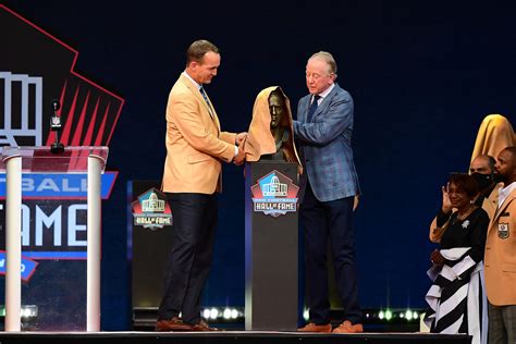 Archie Manning Net Worth in 2023 - Wiki, Age, Weight and Height