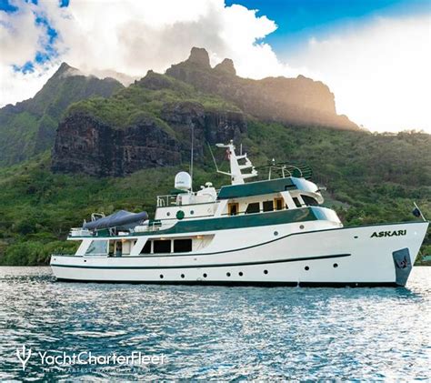 Spend Your Festive Season In French Polynesia Onboard Charter Yacht