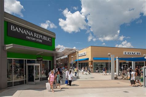 Do Business At Toronto Premium Outlets A Simon Property