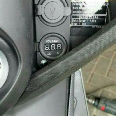 Jual Casan Hp Di Motor Usb Charger Voltmeter Nmax Vario Xmax