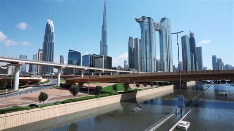 Apocalyptic Dubai Floods Shake Picture Perfect City Bbc News