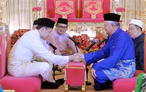 PM Datuk Seri Najib Razaks daughter weds Daniyar Kessikbayev | Foto ...