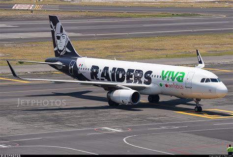 XA VAK Airbus A320 232 VivaAerobus Mauri 0307 JetPhotos