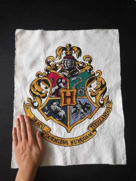 Fo Hogwarts Crest Is Finally Done Took Me A While To Finish And Its