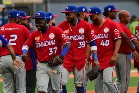 Aro Canó y Robles guían a Tigres del Licey a su primera victoria en la