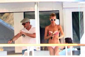 Claudia Schiffer Nude Aznude