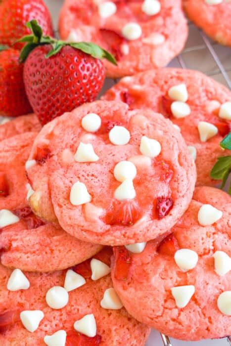 Strawberry White Chocolate Chip Cookies With Real Strawberries