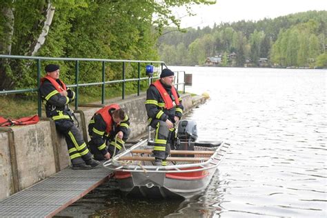 Feuerwehreinsatz Auf Talsperre Kriebstein S Chsische De