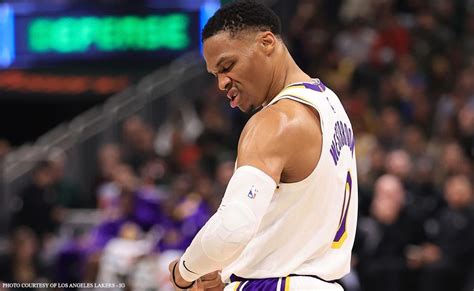 76ers Nakawala Sa Lakers