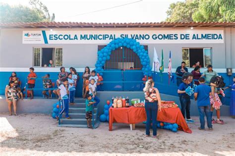 Fernando Pessoa Entrega Escola Totalmente Recuperada No Povoado S O