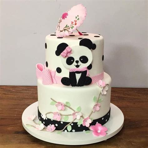 Bolo Decorado Panda Rosa