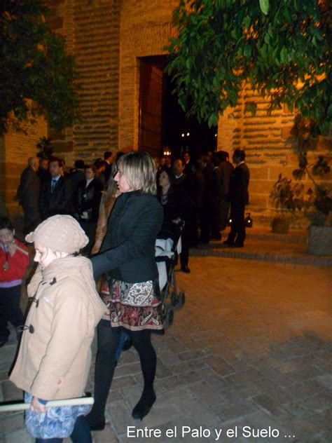 Entre El Palo Y El Suelo El Cielo Via Crucis Del As Hermandades De