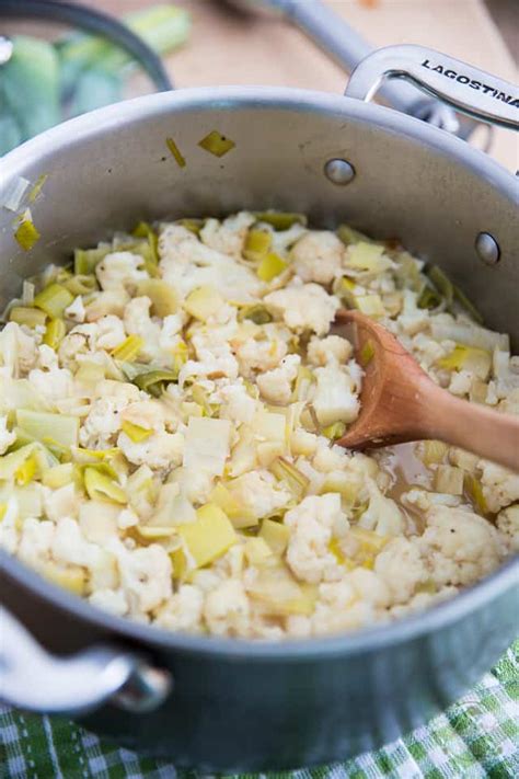 Cauliflower Vichyssoise Soup • The Healthy Foodie