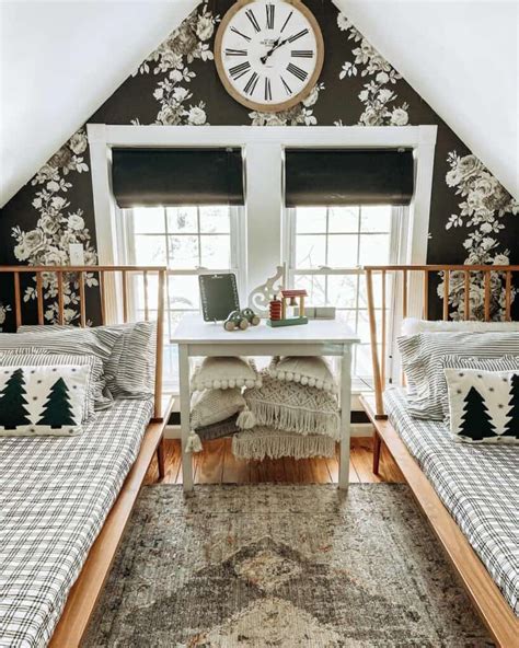 22 Matching Twin Bedroom Ideas That Work For Small Rooms